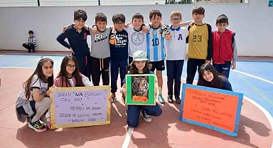 İlkokul öğrencilerinin turnuvasında pankartlar dikkat çekti