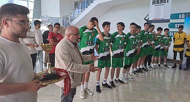 İmam-Hatip okulları arasında spor heyecanı devam ediyor