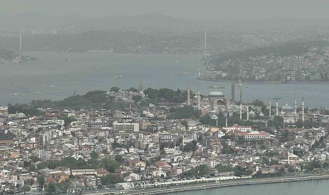İstanbul'da çöl tozları hayatı olumsuz etkiliyor