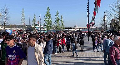 İstanbul'da sahillerde bayram yoğunluğu