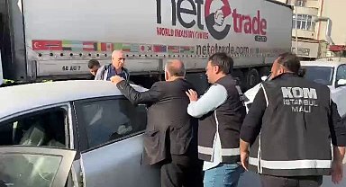 İstanbul'da vergi dairesinde rüşvet alan gelir uzmanı ve memur tutuklandı