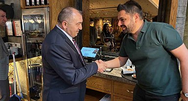 İstiklal Caddesi'nde restoran ve kafelere yönelik menü denetimi