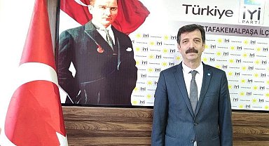 İYİ Parti Mustafakemalpaşa İlçe Başkanı Tevfik Demir istifa etti