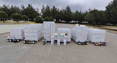 İzmir'de piyasa değeri 3 milyona yakın etil alkol malzemeleri ele geçirildi