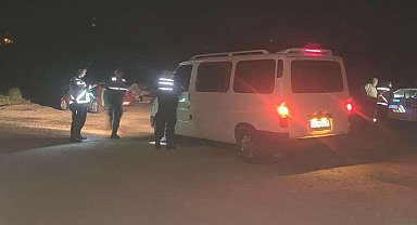 Jandarma ekipleri 389 kişiyi sorguladı