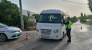 Jandarmadan okul servislerine denetim