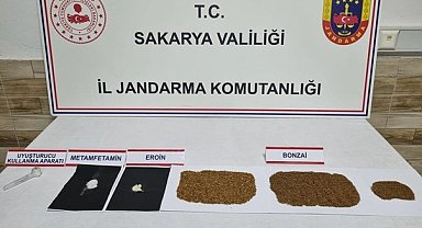 Jandarmadan uyuşturucu operasyonu: 23 gözaltı, 1 tutuklama