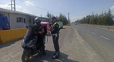 Jandarmanın trafik denetiminde 1 milyon 537 bin TL ceza yazıldı