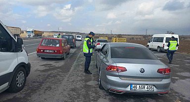 Jandarmanın trafik denetimleri devam ediyor