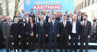 Kağıthane'de seçimlerden galibiyetle çıkan Öztekin yeni dönem için mazbatasını aldı