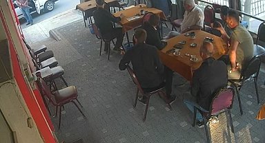 Kahvehaneye av tüfeği ile saldıran şahıs tutuklandı