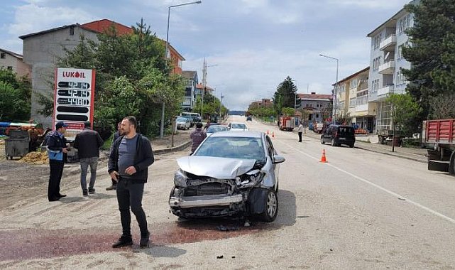 Karabük'te tır otomobille çarpıştı: 1 yaralı