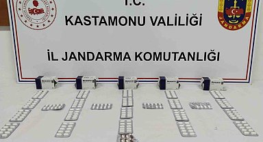 Kastamonu'da 227 adet sentetik ecza hap ele geçirildi: 1 gözaltı
