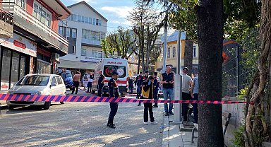 Kavga ettiği şahsı değil, ayırmak isteyenleri vurdu