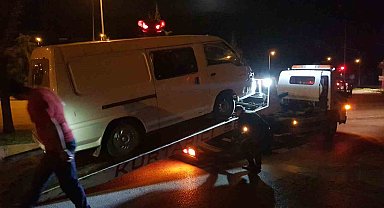 Kavga ihbarına gelen polisleri görünce kaçmaya çalıştılar
