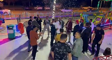 Kavga ihbarına giden polislere konfetili kutlama