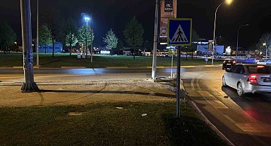 Kavşağı boks ringine çevirdiler: O anlar kamerada