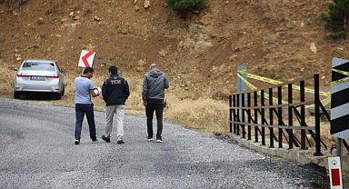 Kayseri'de veterineri şehit edip Ankara'da bombalı saldırı düzenleyen teröristlerin kullandığı paramotor bulundu