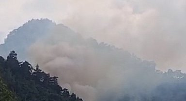 Kemer'deki orman yangını kontrol altına alındı