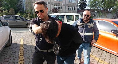 Kendini 'polis ve savcı' olarak tanıtıp altın ve paraları alan dolandırıcı adliyeye sevk edildi