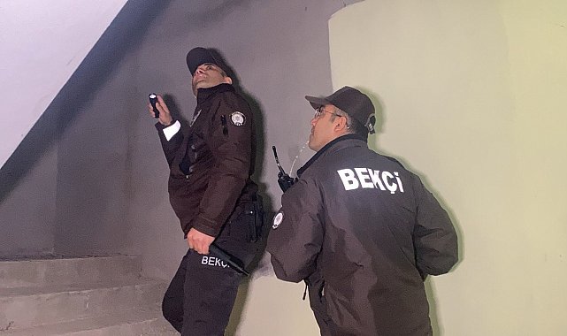Kimsenin evde olmadığı anda hırsızlık yapıp kayıplara karıştı