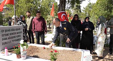 Kırıkkale'de Polis Haftası dolayısıyla şehitlik ziyaret edildi