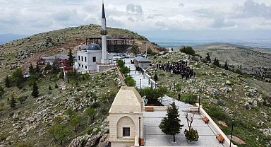 Kırşehir'de köylüler yağmur duasına çıktı