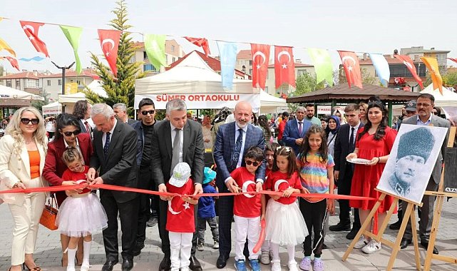 Kocasinan'da 3 gün sürecek olan Çocuk Şenlikleri başladı