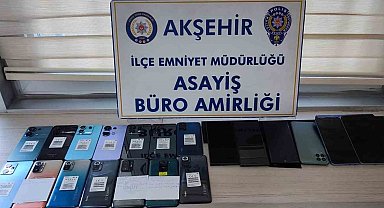 Konya'da kaçak cep telefonu operasyonu