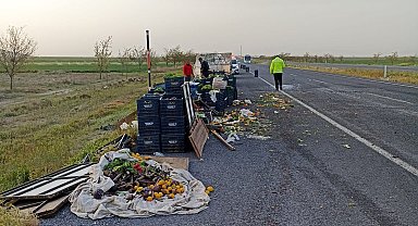 Konya'da kamyonet devrildi: 2 yaralı