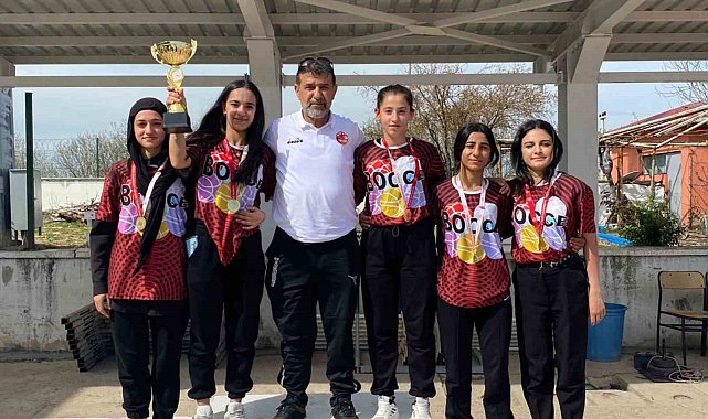 Koşuyolu Lisesi Bocce'de çifte şampiyonluk elde etti