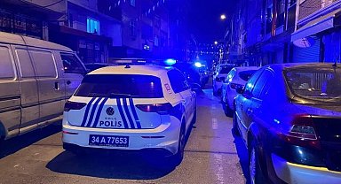 Küçükçekmece'de bıçaklı kavga: 1 ağır yaralı