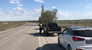 Kulu'da jandarma ekipleri denetimlere devam ediyor