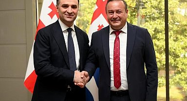Kuşadası Belediyesi heyeti Batum'da