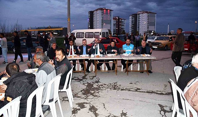 Kütahya İl Müftülüğünden Roman vatandaşlara iftar