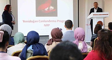 Kütahya'da sağlık personeline ilk Yenidoğan Canlandırma Programı eğitimi