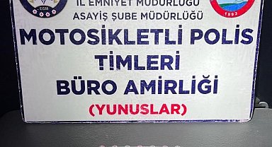 Kütahya'da Yunus Timleri bir kişiden uyuşturucu hap ele geçirdi