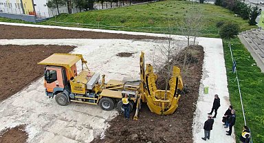Kütüphane Parkı'nda peyzaj çalışmaları