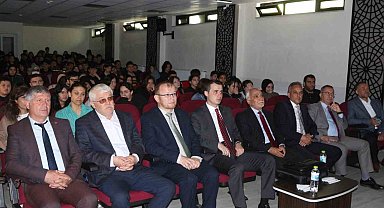 Lise öğrencilerine motivasyon eğitimi verildi