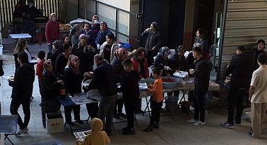 Mahalleli geleneksel bayram kahvaltısında buluştu