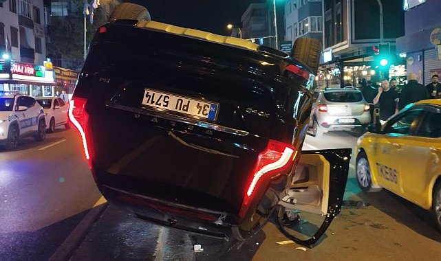 Maltepe'de otomobil park edilmek istenen araca çarpıp takla attı: 3 yaralı