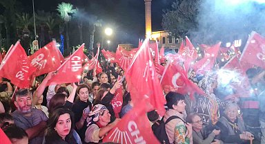 Mandalinci: "Türkiye'nin en genç belediye başkanı Bodrum'dan çıktı"