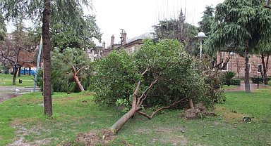 Manisa'ya kuvvetli rüzgar uyarısı
