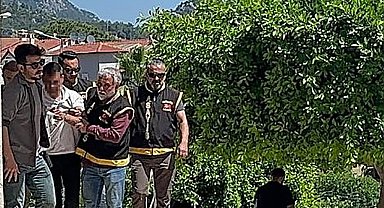 Marmaris'te bir kadını bıçaklayarak öldüren şahıs adliyeye sevk edildi