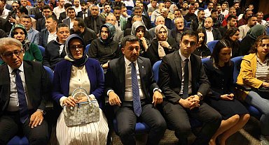 Mazbatasını alan İYİ Partili Rasim Arı: "Seçim bitti, defter kapandı"