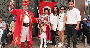 Mehterli sünnet düğünü ilgi gördü