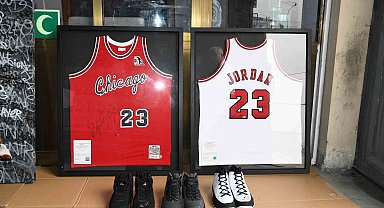 Michael Jordan imzalı ayakkabılara alıcı çıkmadı