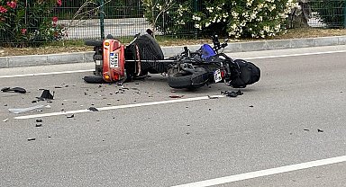 Motosiklet ve mopet çarpıştı: 1 ölü