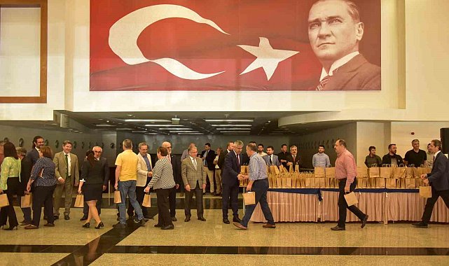 MSKÜ'de bayramlaşma töreni yapıldı
