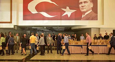 MSKÜ'de bayramlaşma töreni yapıldı